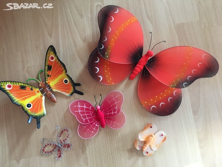 Dekorace Motýli - 5 ks.