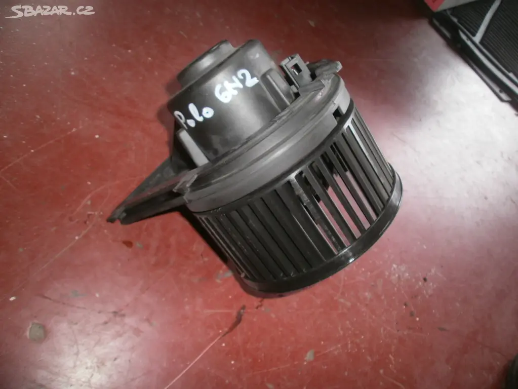 Náhled: Ventilátor topení a odpor topení na VW Polo 6N2.