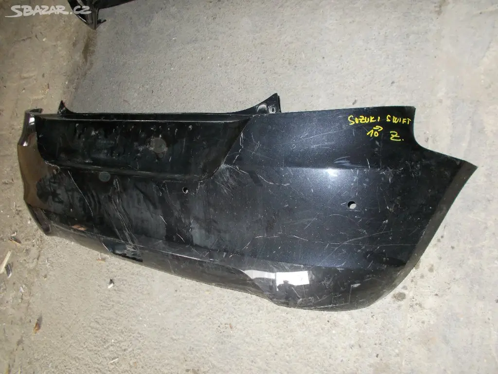 Náhled: Nárazník Suzuki Swift 10
