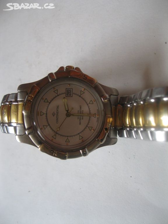 Continental svycarske panske naramkove hodinky