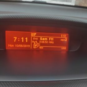 Peugeot 407 - výměna LCD displeje 