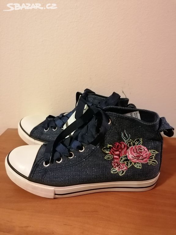 NOVÉ dámské 38 plátěné džínové boty s výšivkou
