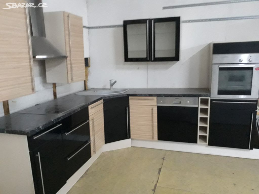 3536 Kuchynska Linka Se Spotrebici Kraluv Dvur Beroun Sbazar Cz