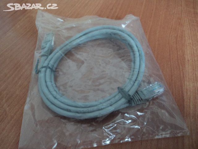 Síťový počítačový kabel
