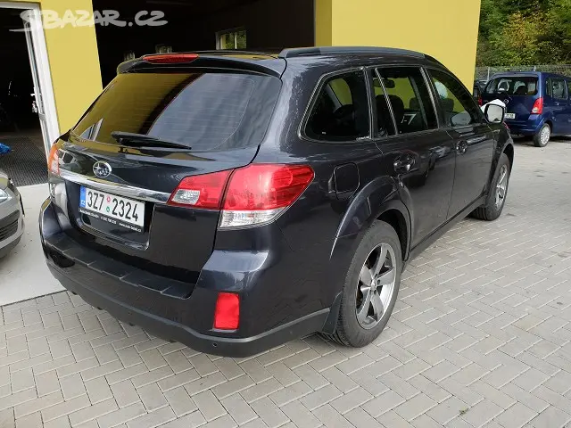 Subaru Outback 2,0 D, 1.majitel, koupeno v ČR8 - fotka 2