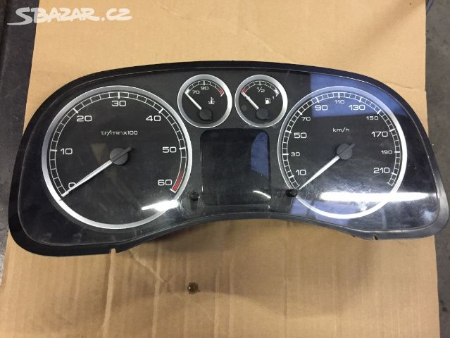Тахометр пежо 307