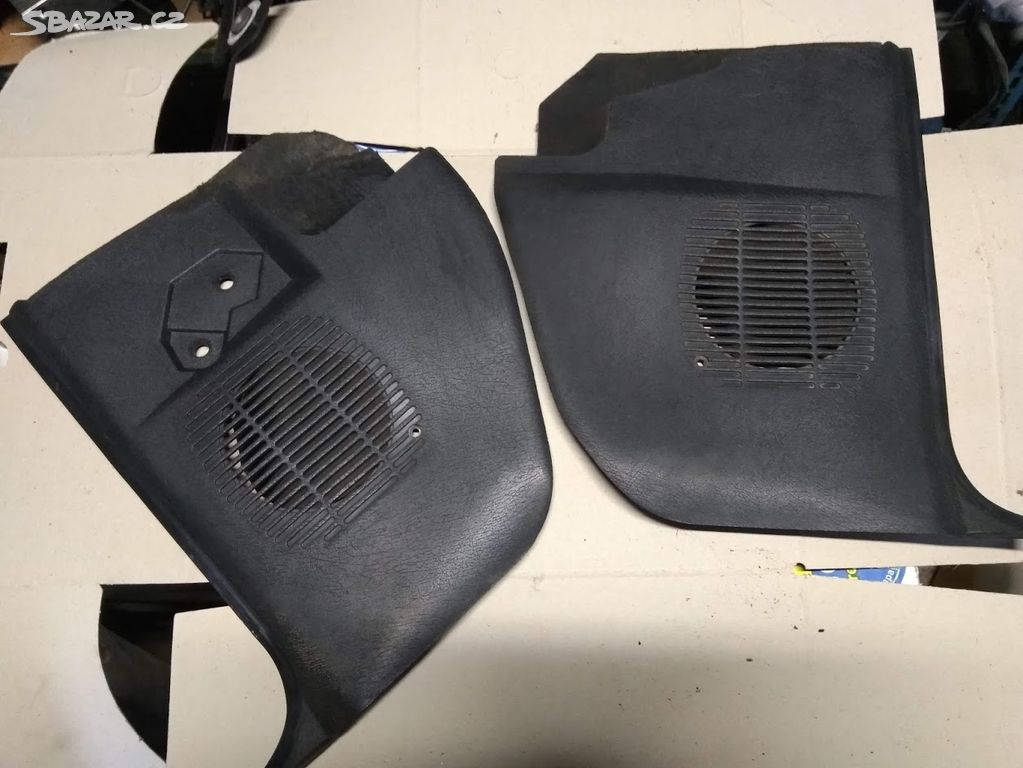 BMW E30 plasty - kryty reproduktorů