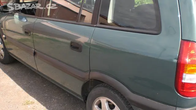 prodam opel zafira r.v. 2001,zelenoseda metaliza,7 - fotka 2