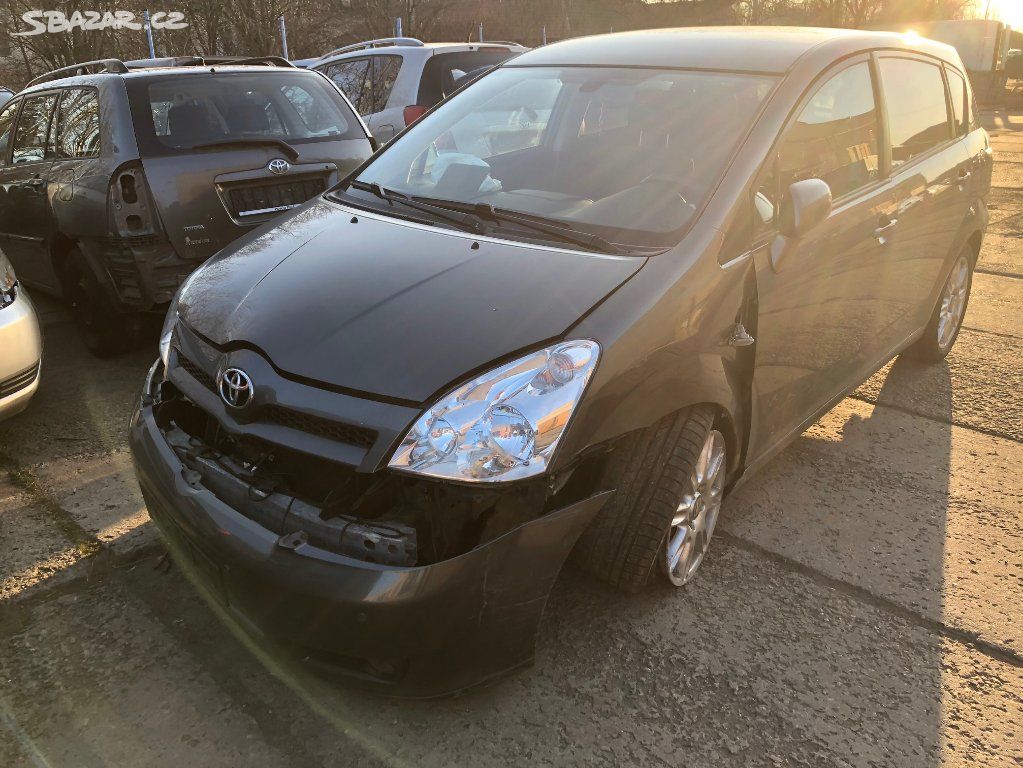 Toyota corolla verso ii