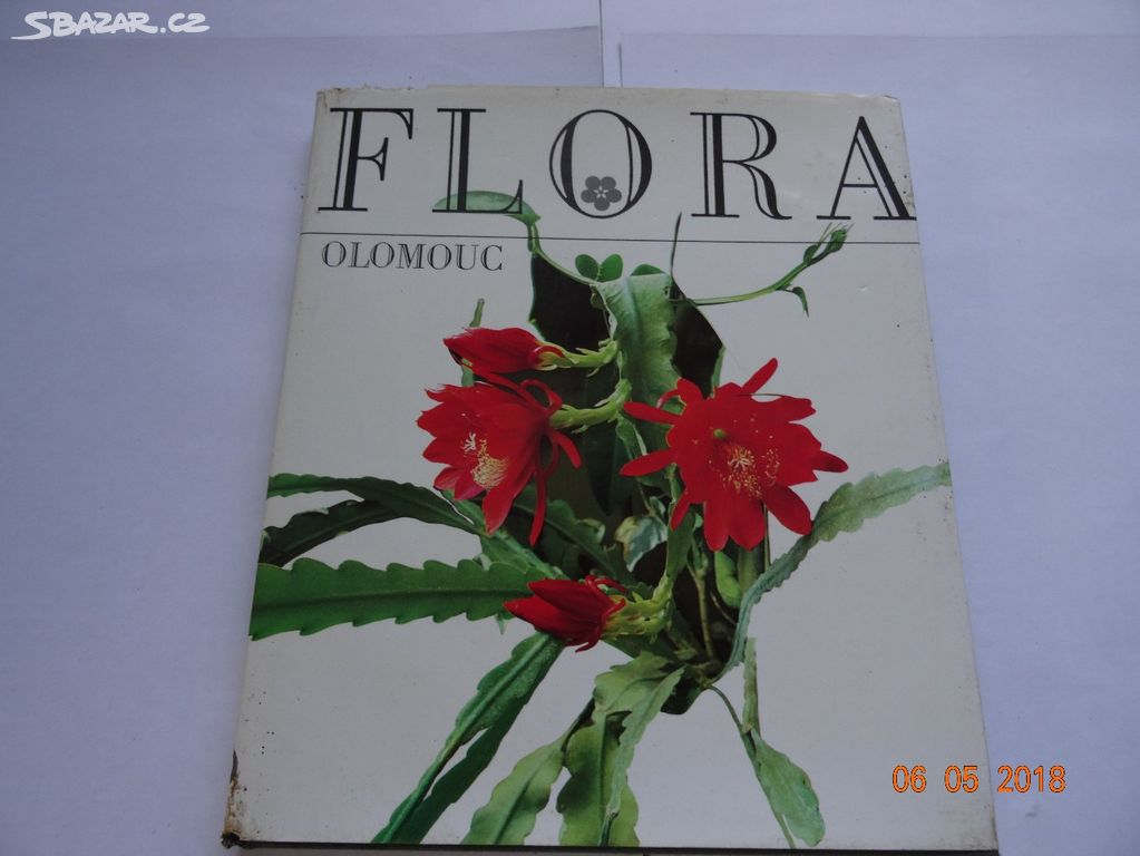 Kniha - Flora Olomouc