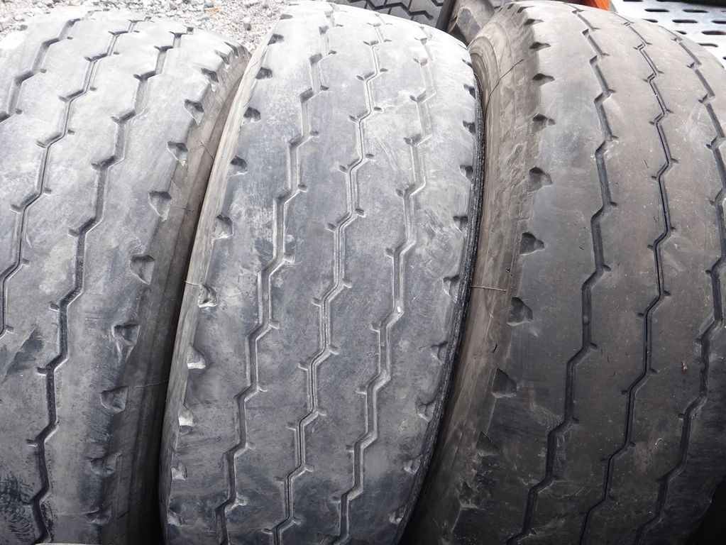 Nákladní pneu Pirelli 385/65r22.5 385 65 22.5