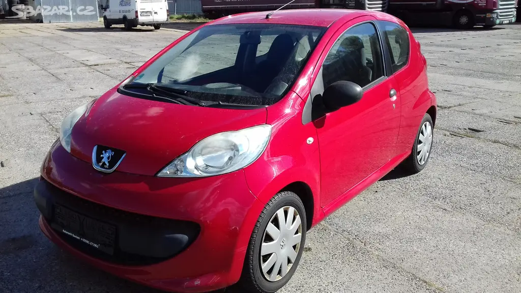 Peugeot 107 1,0 50 kw, 2007