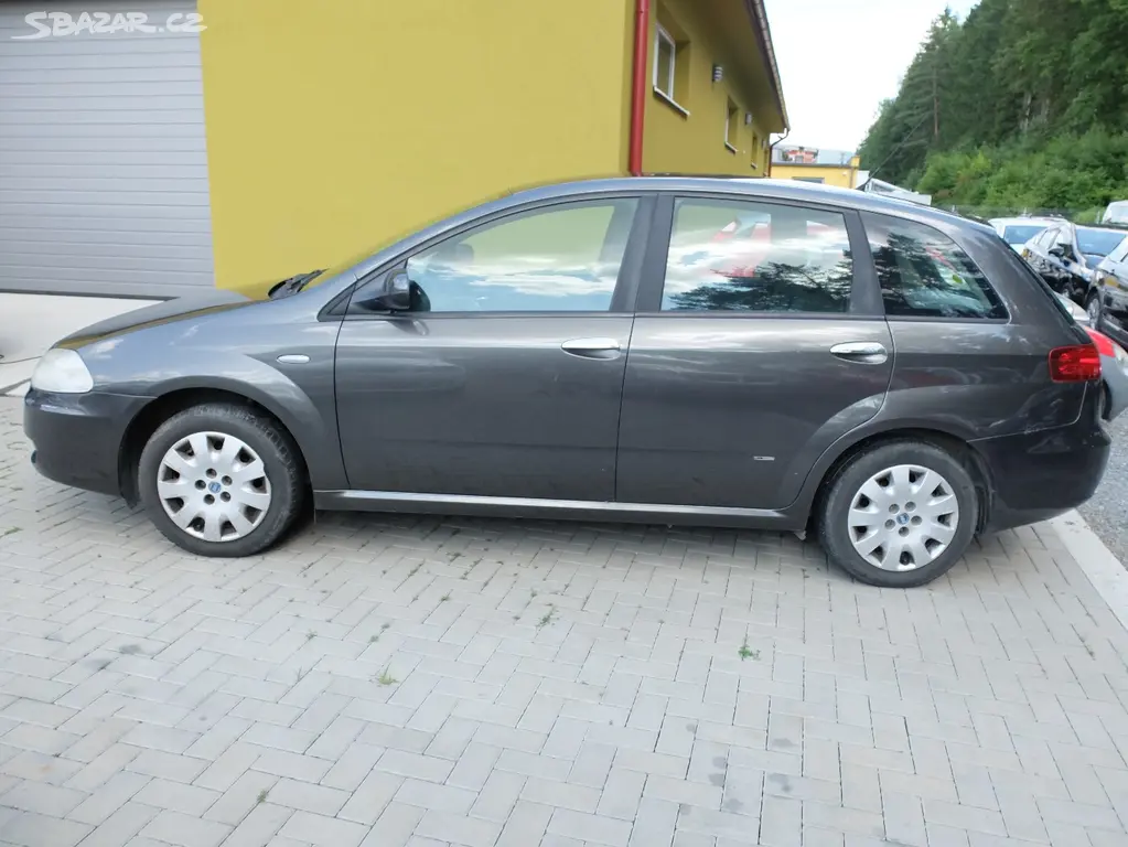 Fiat Croma 1,8i, CNG - levný provoz - fotka 4