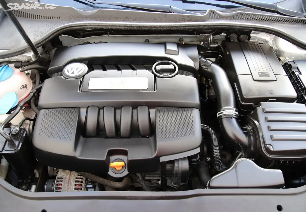 MOTOR BSE 1.6 MPI 75 KW VW GOLF V - Benecko - Bazar - Sbazar.cz