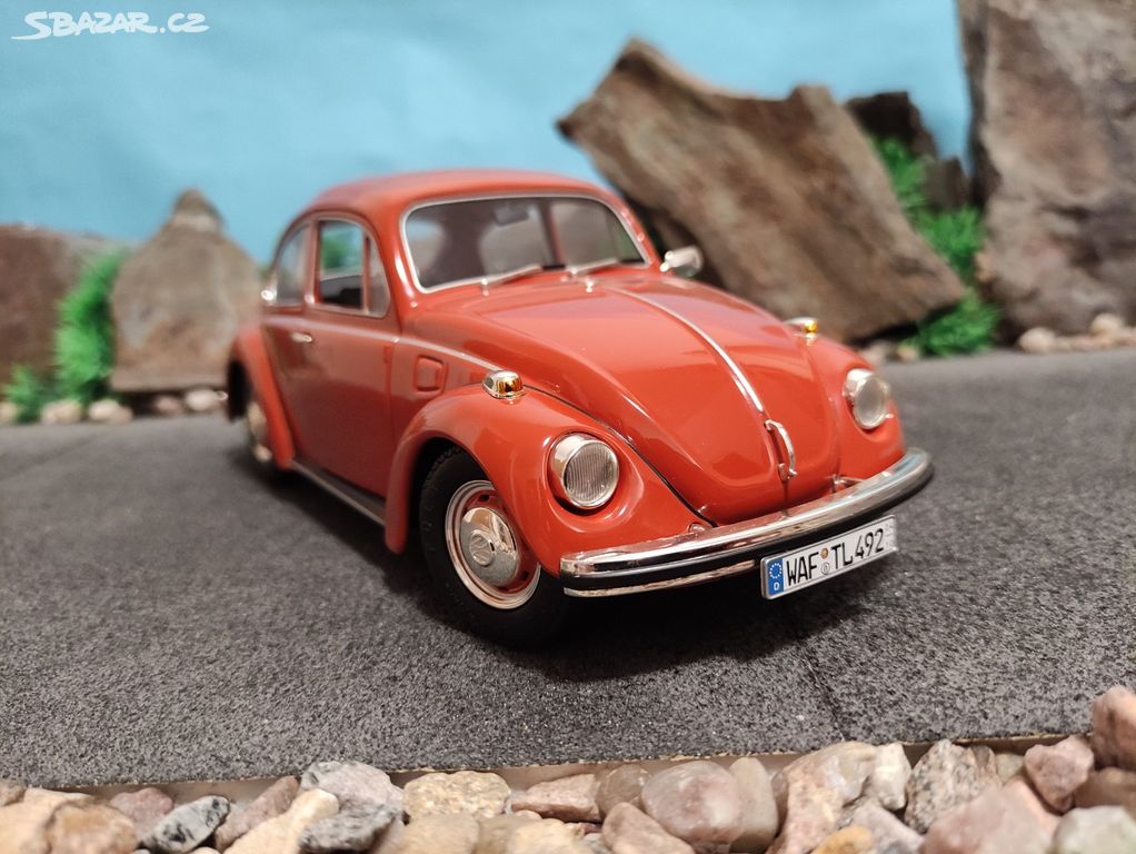 Prodám model 1:18 Volkswagen Beetle 1971