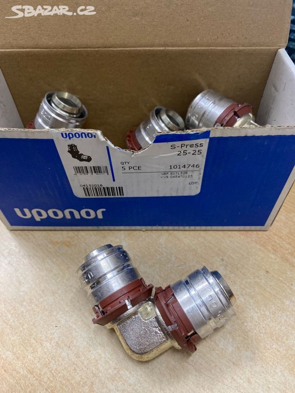 uponor s-press koleno 25-25 nové