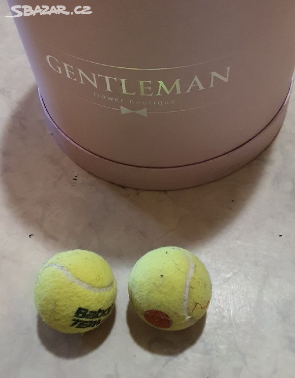 Hračka tenisový míček pro psy