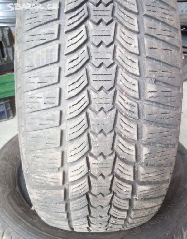Zimní pneu 205/55 r16