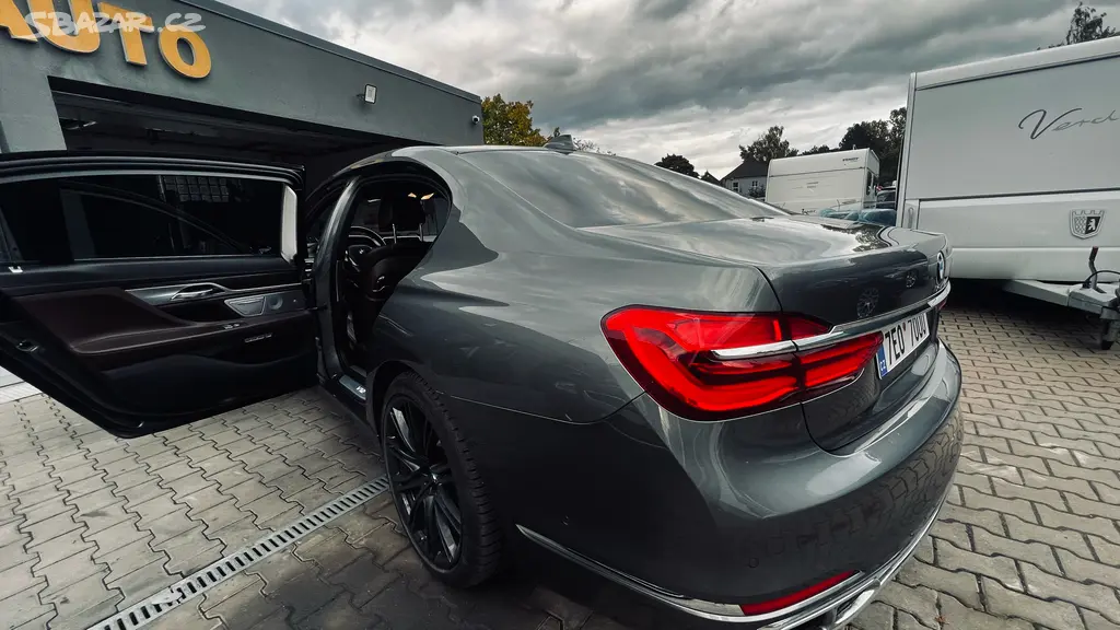 BMW 760 Li V12 LONG Individual 2019-výměna možná - Pardubice - Bazar ...