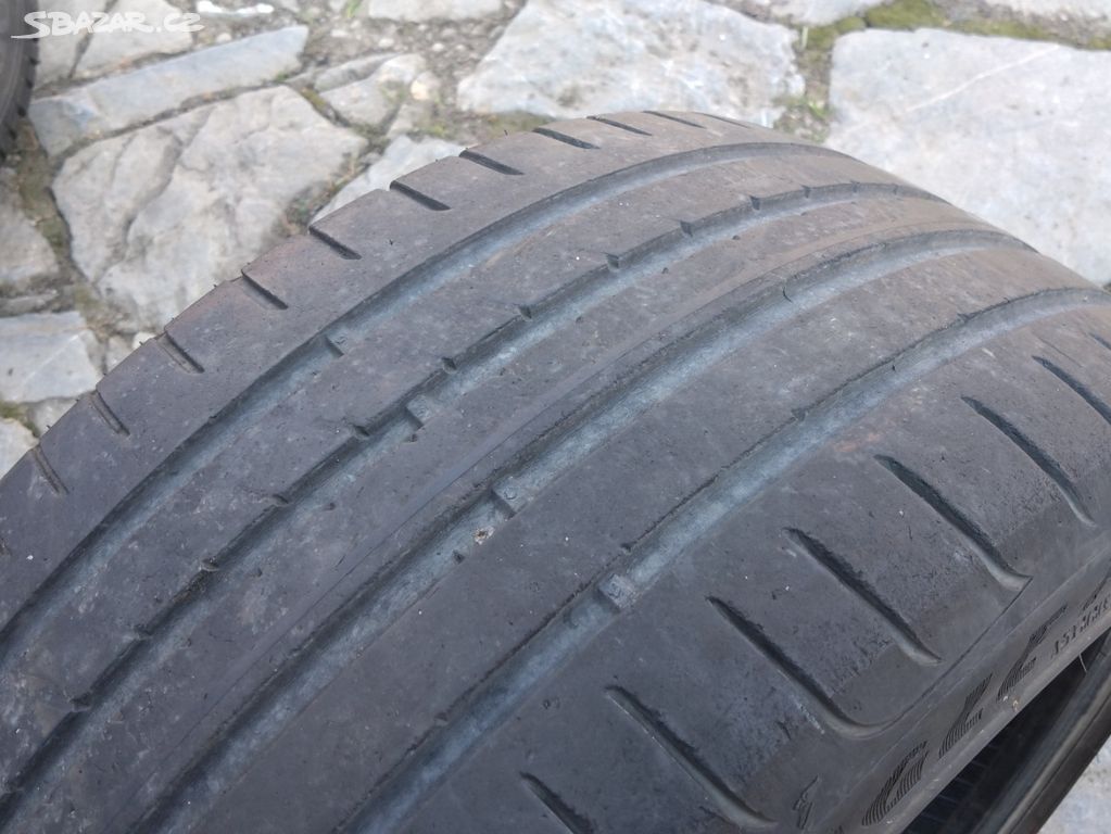 Prodám 2 letní pneu 235 40 18 GOODYEAR vzorek 65%