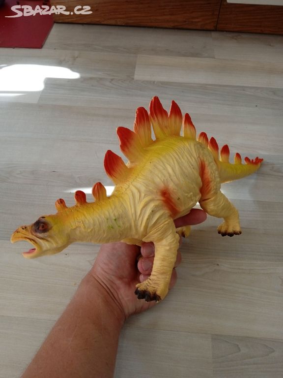 Velky dinosaurus, pěkný!