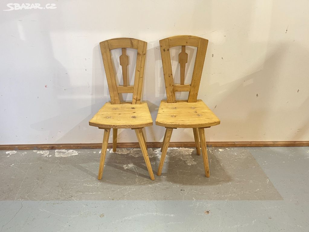 Selské židle po renovaci