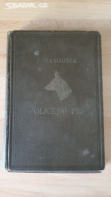 POLICEJNÍ PES - kniha z roku 1926