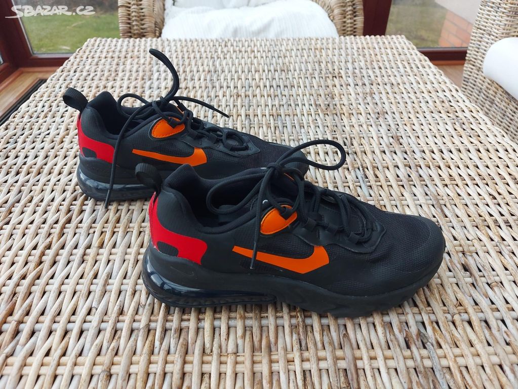 Dámské tenisky / boty Nike React - vel 39 /24,5 cm