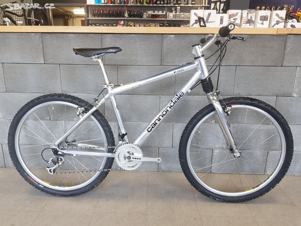 1996 Cannondale F1000, původní osazení, vel. M