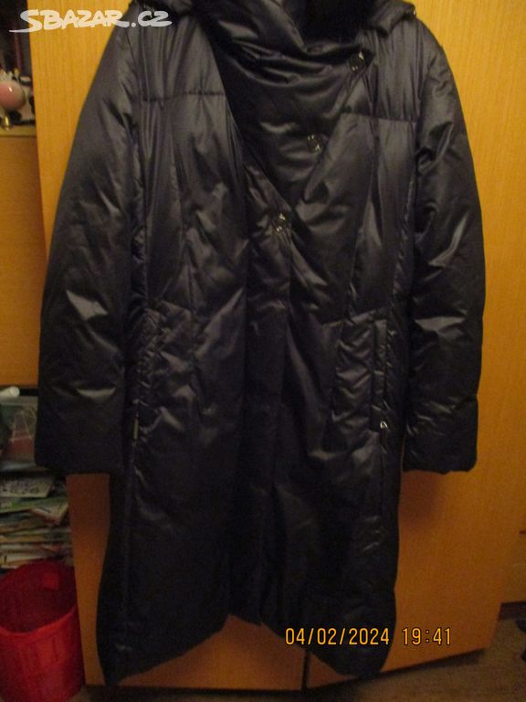 Nový dámský zimní prošívaný kabát PAKER, vel. 48