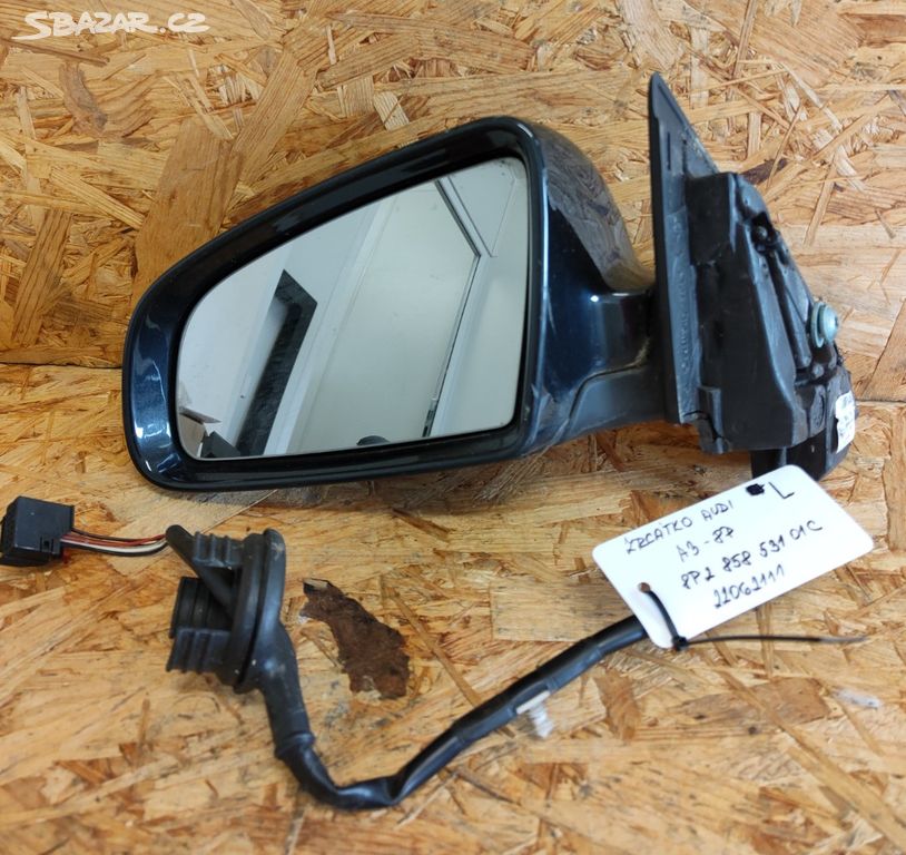 Levé zrcátko Audi A3 8P 8P2858531 01C