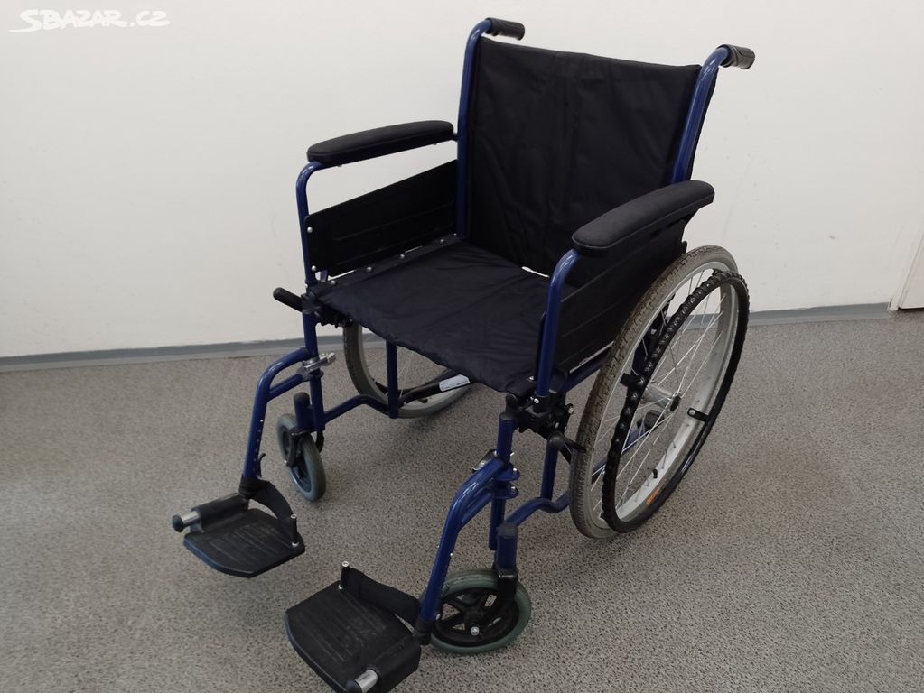 Levné invalidní vozíky, AKCE 2.490,- se ZÁRUKOU