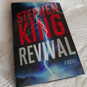 Obrázek k inzerátu: Stephen King: REVIVAL - in English - NEW!