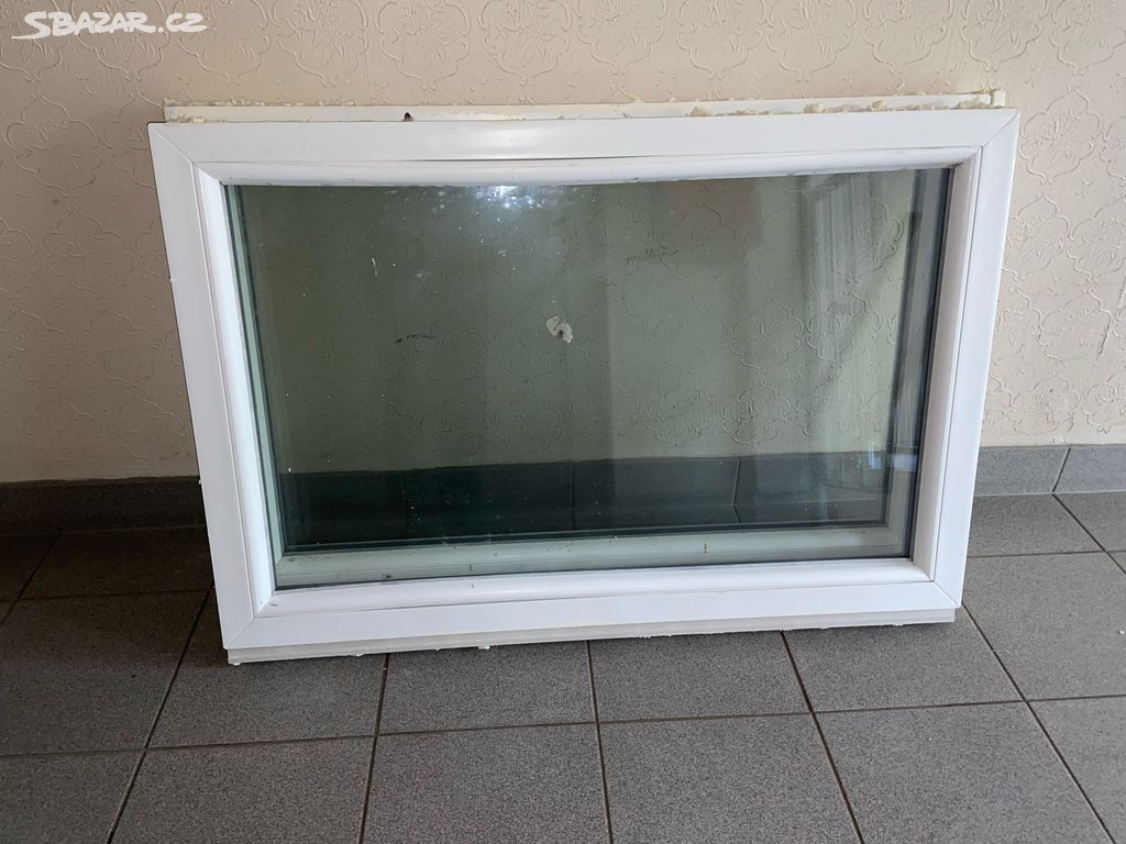 Použitá Plastová okna pevná 1087x743x70mm