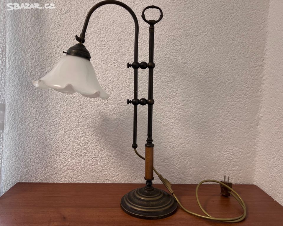 Stolní mosazná lampa velká polohovací a naklápěcí