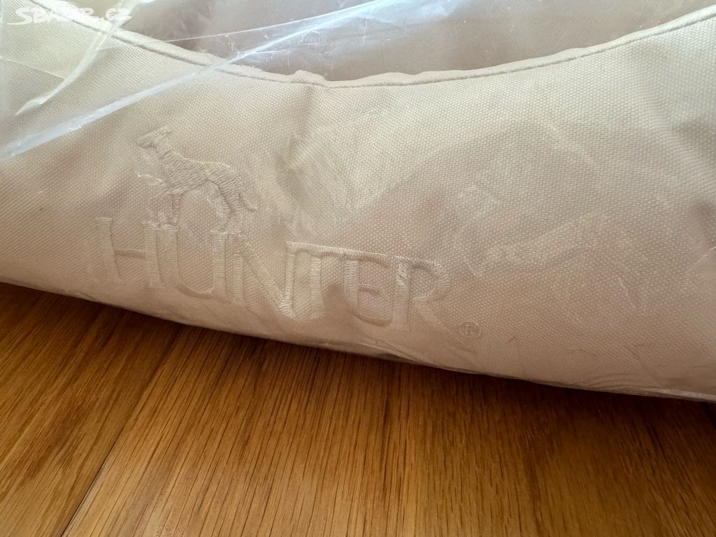 Hunter krémový pelíšek pro psa 60x45