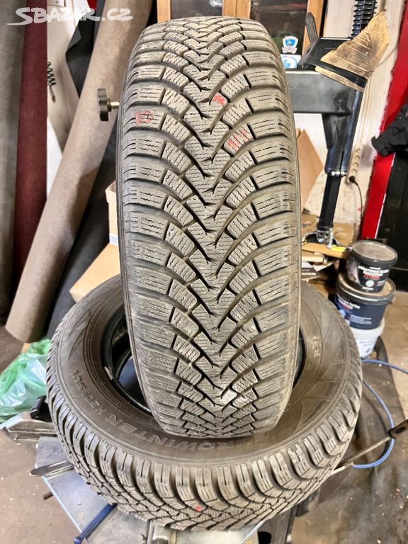 2ks. 225/65 R17 106H zimní pneu Falken