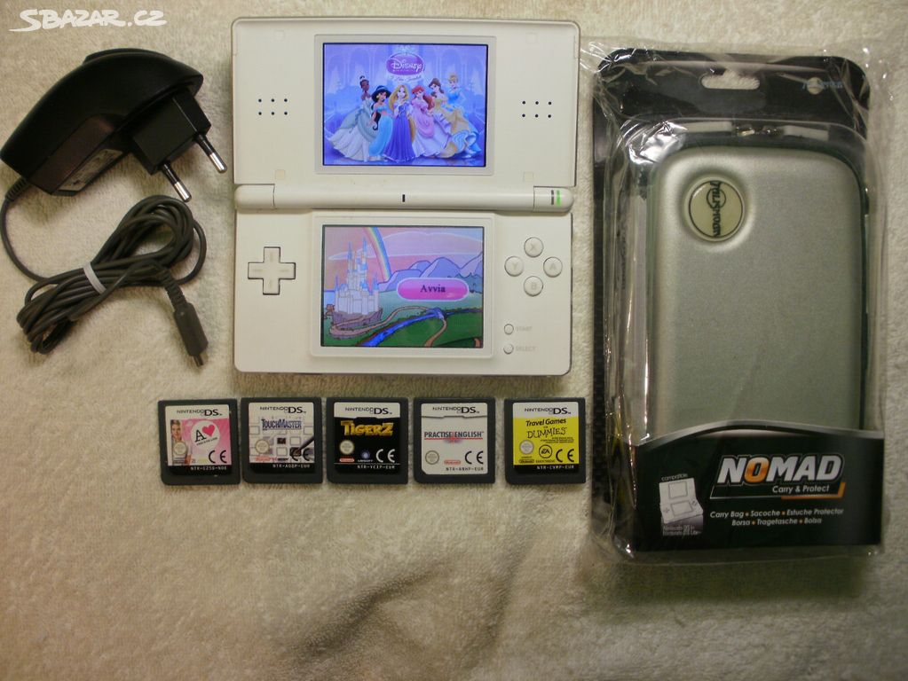 Nintendo DS Lite - Bílé + 6 x hra + Nové pouzdro