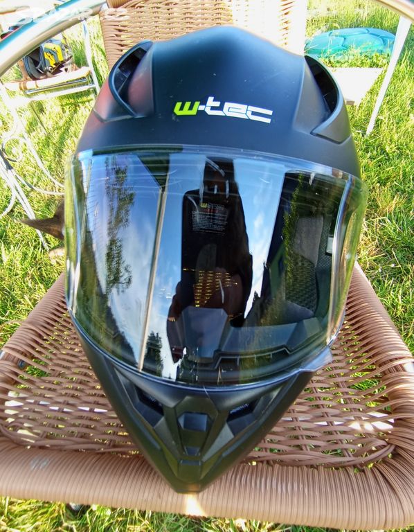 Moto helma W-TEC