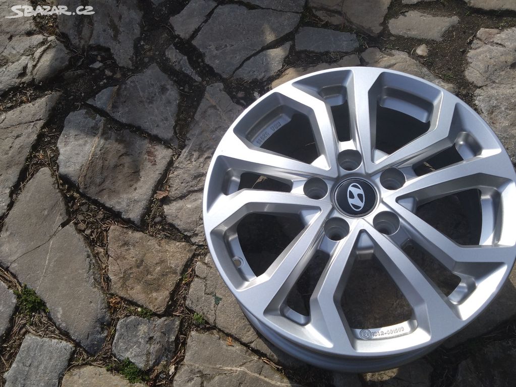 prodám nová al kola 16 5x114,3 na HYUNDAI