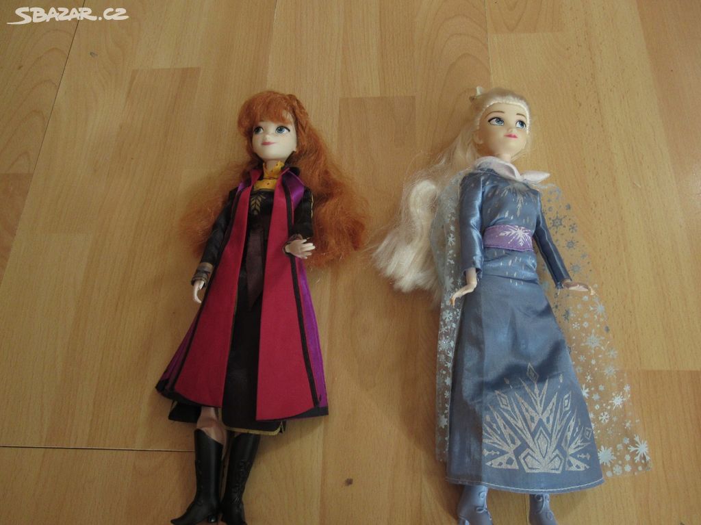 Zpívající Anna a Elsa