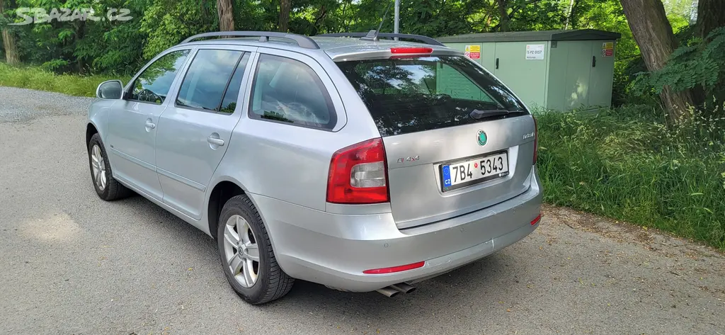 Škoda Octavia combi II 2.0 TDI CR 103KW 4x4 CZ-TOP - fotka 4