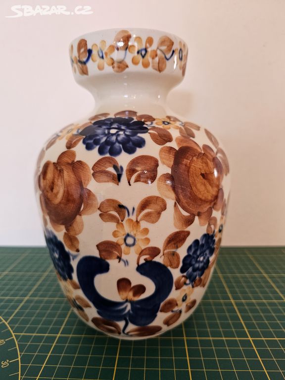 Stará keramická váza FAJANS ručně malovaná v= 22cm