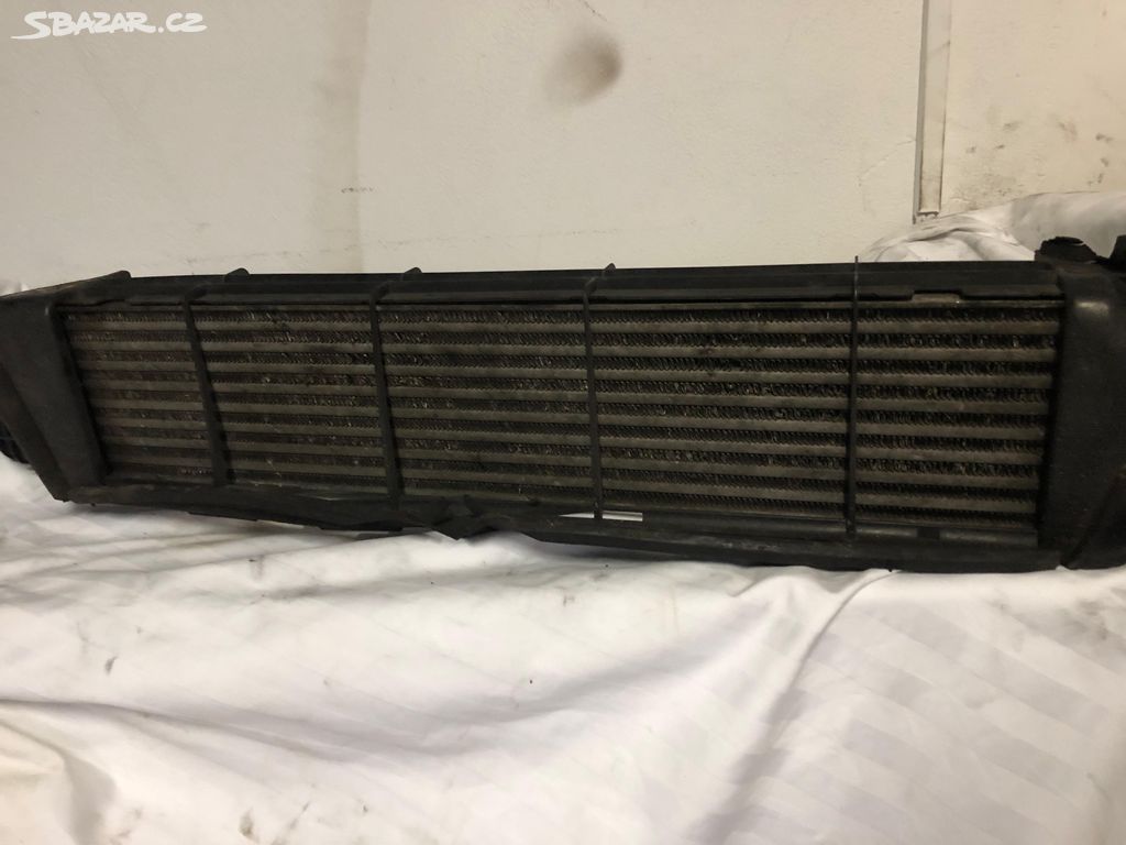 Chladič vzduchu intercooler Mercedes W203