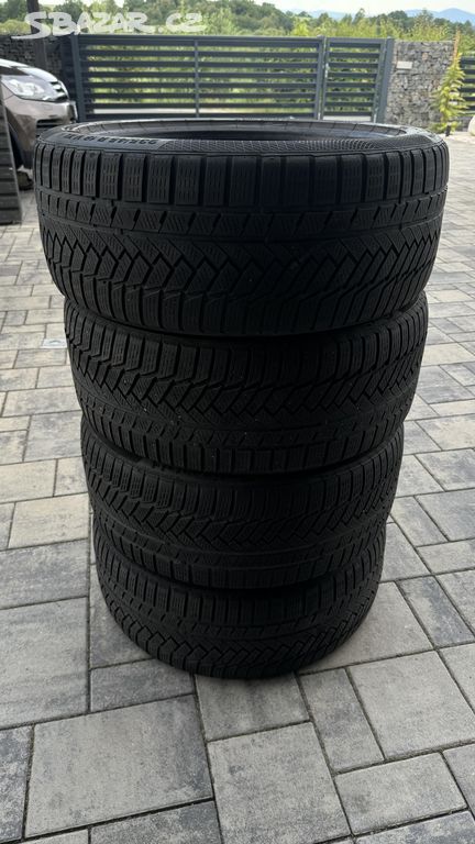 4x zimní pneu na dojetí Continental 235/45 R18