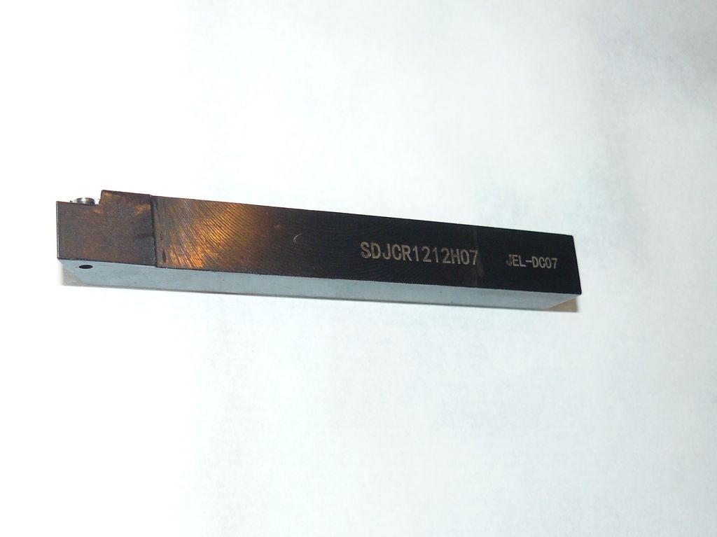Soustružnický nůž SDJCR1212H07  vnější soustružení