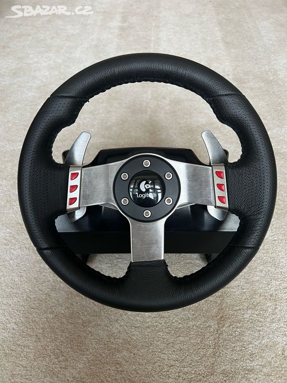 Volant Logitech G27