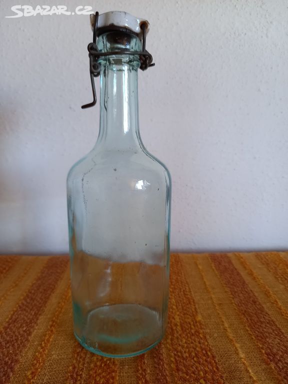 Starožitná láhev s patentním uzávěrem 0,5 l