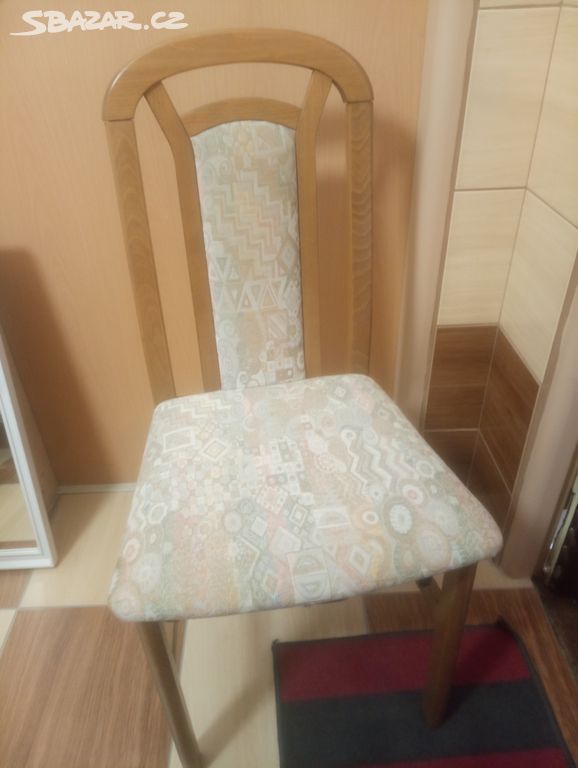 Prodám židli z masivu