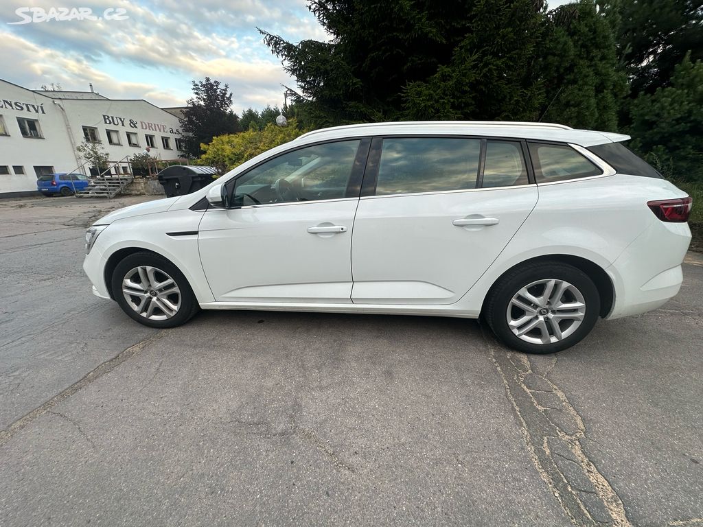 Renault Mégane 2019 - Perfektní Stav, 65 492 km